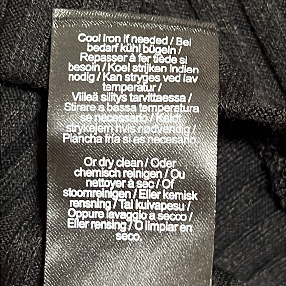 Liverpool Black Ribbed Sleeveless Tank Top. 2x - Picture 5 of 6